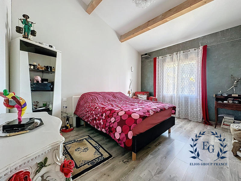 Maison - 170 m² - 5 pièces