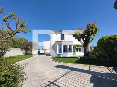 Villa - 138 m² - 4 pièces