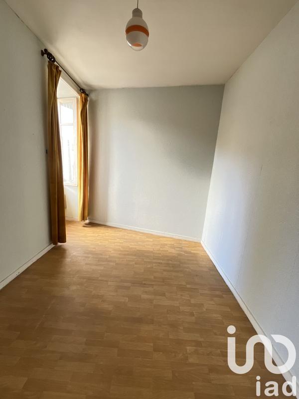 Maison - 121 m² - 7 pièces