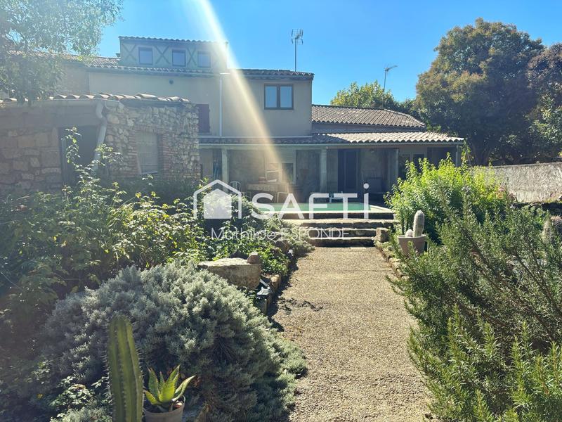 Maison de ville - 145 m² - 7 pièces