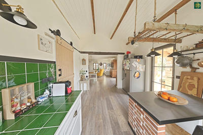 Bastide - 91 m² - 4 pièces