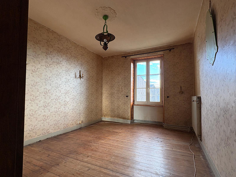 Maison - 155 m² - 7 pièces