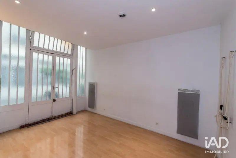 Local commercial - 133 m²