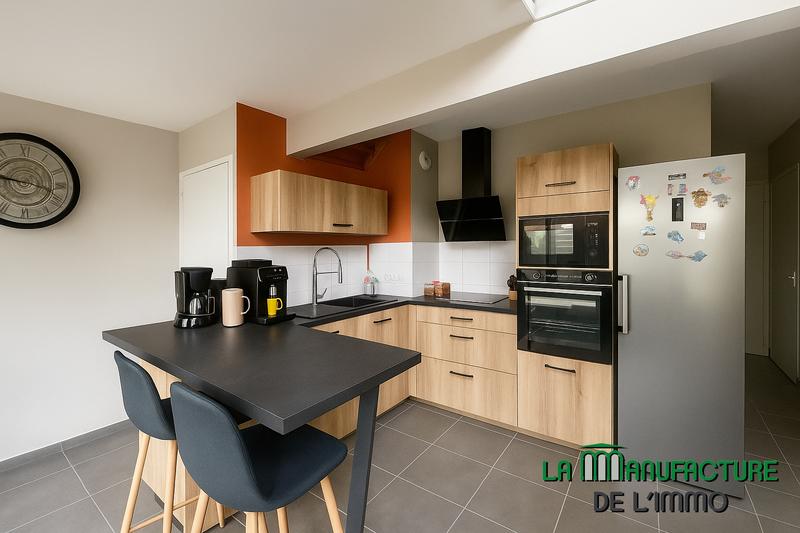 Maison - 91 m² - 4 pièces