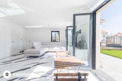 Maison - 84 m² - 4 pièces