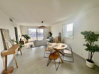 Appartement - 91 m² - 4 pièces