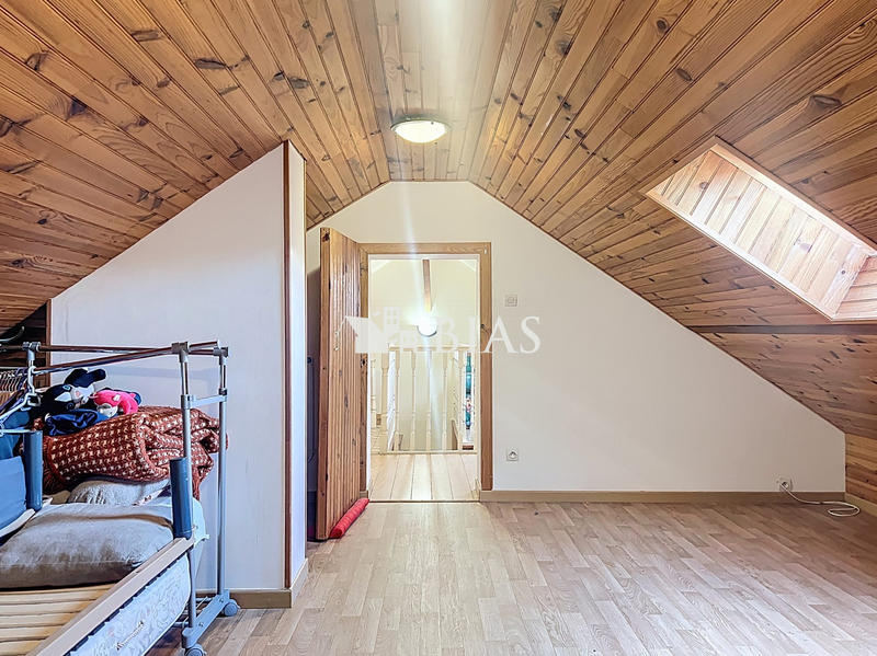 Maison - 85 m² - 5 pièces