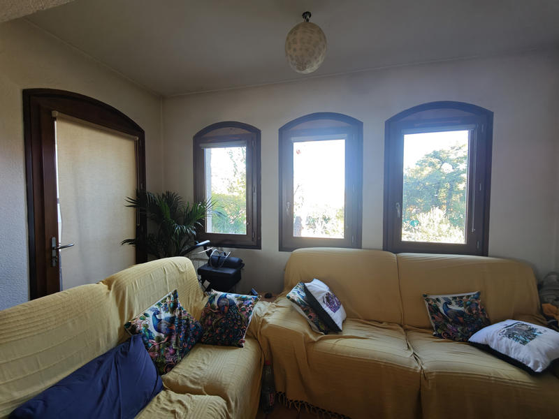 Maison - 410 m² - 9 pièces