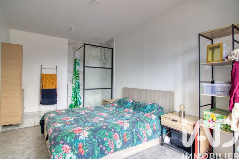 Maison - 96 m² - 5 pièces