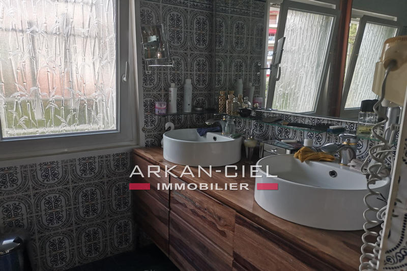 Maison - 130 m² - 4 pièces