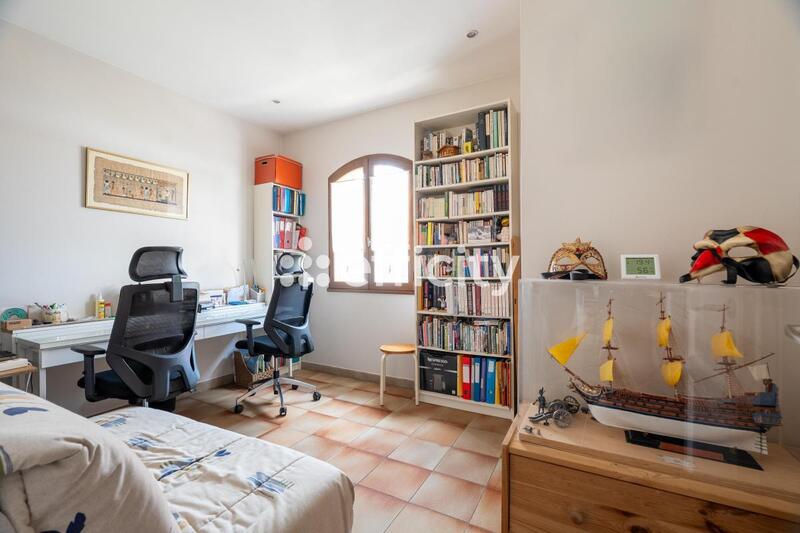 Maison de ville - 205 m² - 6 pièces