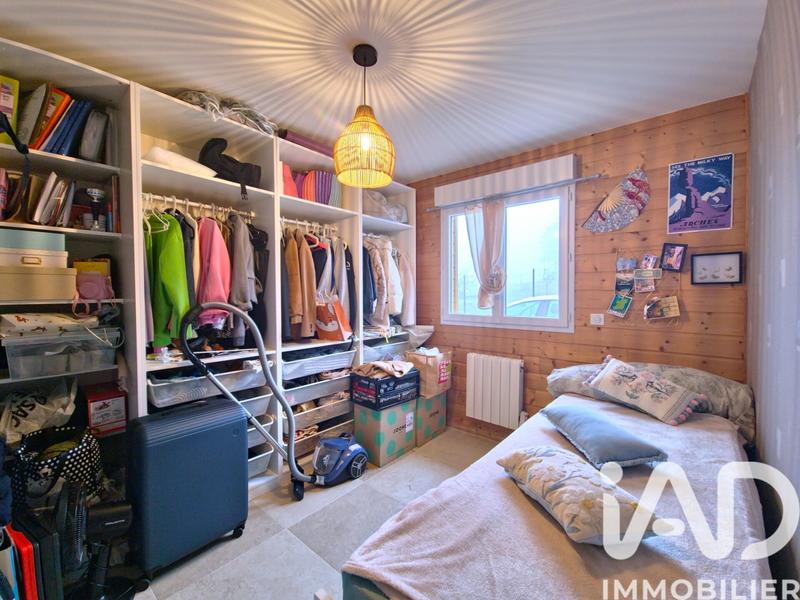 Maison - 90 m² - 3 pièces