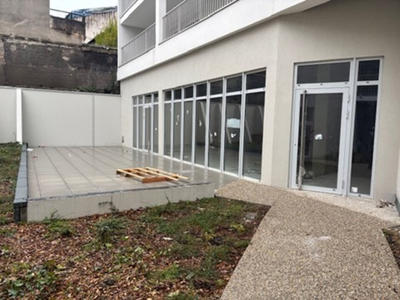 Local commercial - 186 m²