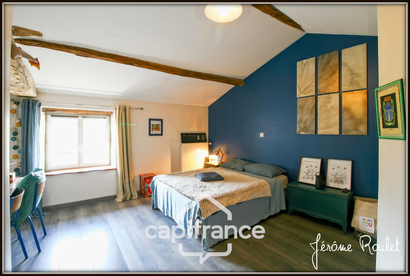 Maison en pierre - 170 m² - 6 pièces