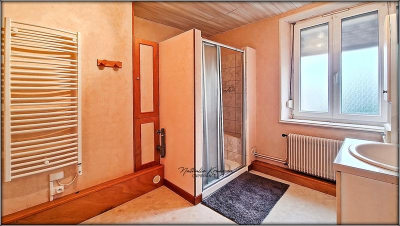Maison - 218 m² - 7 pièces