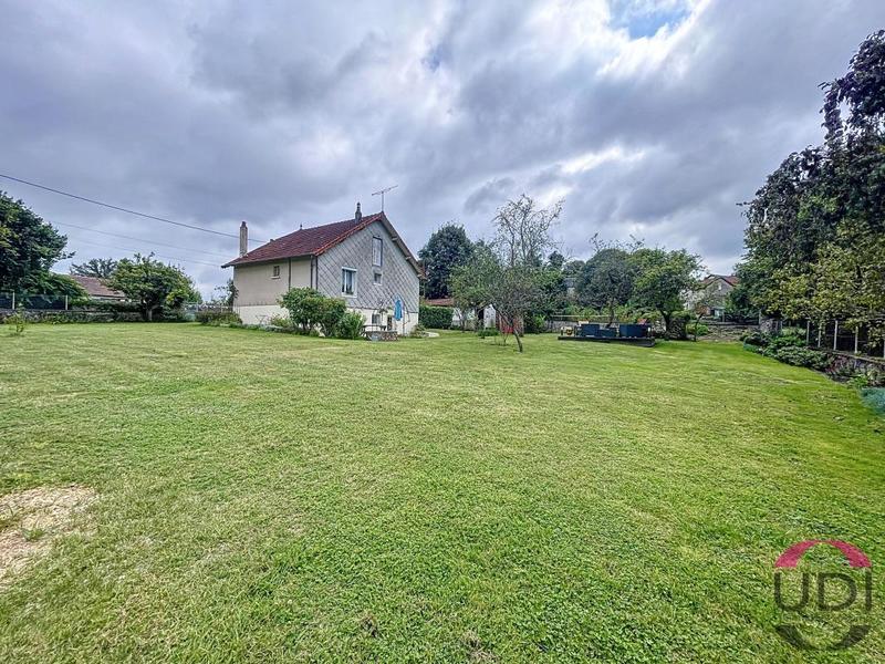 Maison - 97 m² - 4 pièces