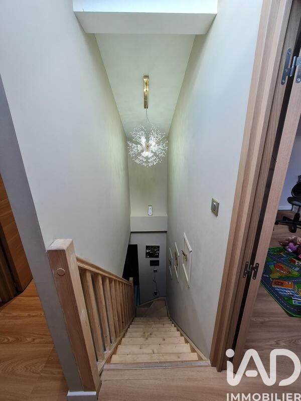 Maison - 145 m² - 5 pièces