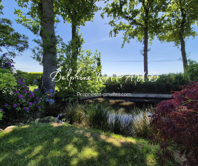 Maison - 167 m² - 8 pièces