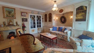 Appartement - 120 m² - 5 pièces