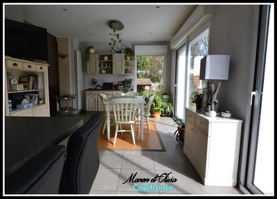 Maison - 185 m² - 6 pièces