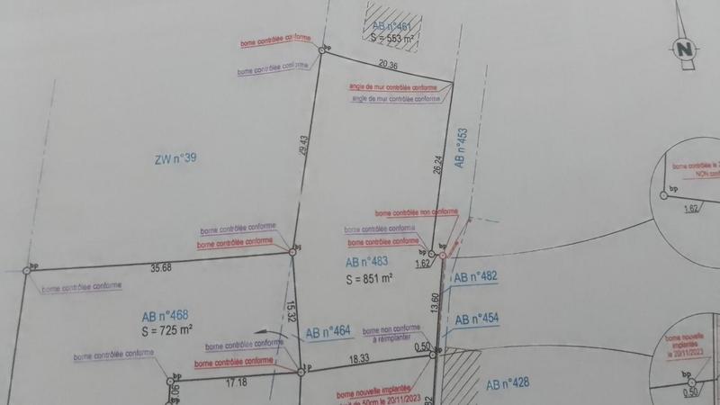 Terrain constructible - 901 m²