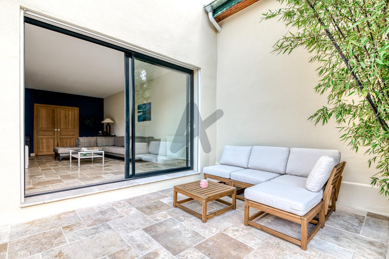 Maison - 164 m² - 7 pièces