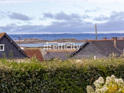 Maison - 151 m² - 7 pièces