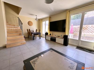 Maison - 71 m² - 4 pièces