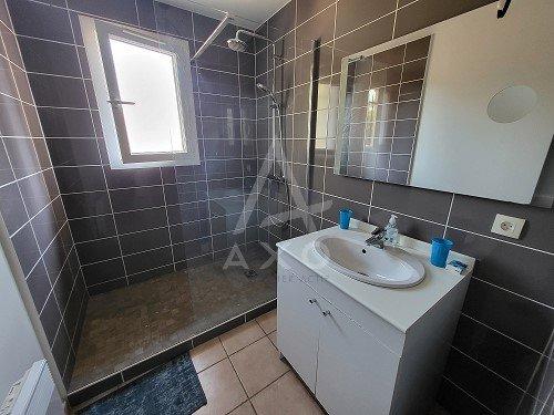 Maison - 87 m² - 4 pièces