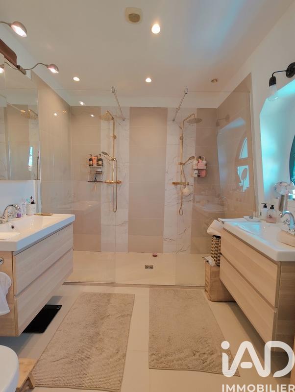 Maison - 156 m² - 6 pièces