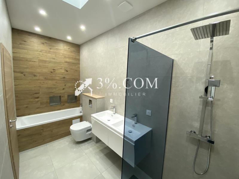 Duplex - 160 m² - 5 pièces