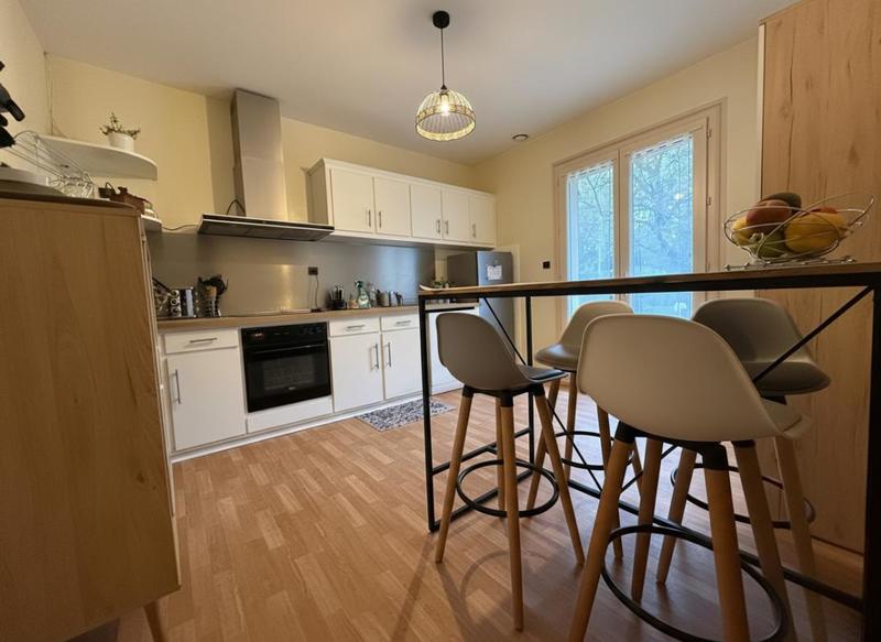 Maison - 159 m² - 6 pièces