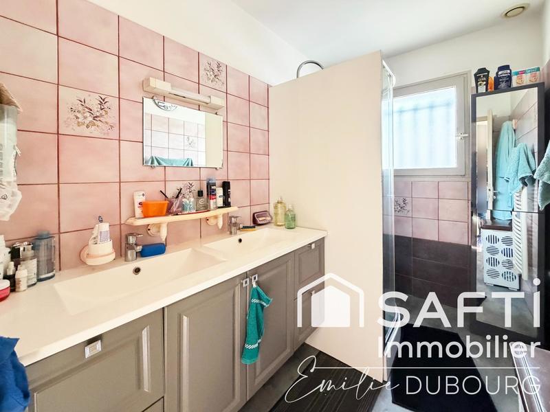 Maison - 92 m² - 4 pièces