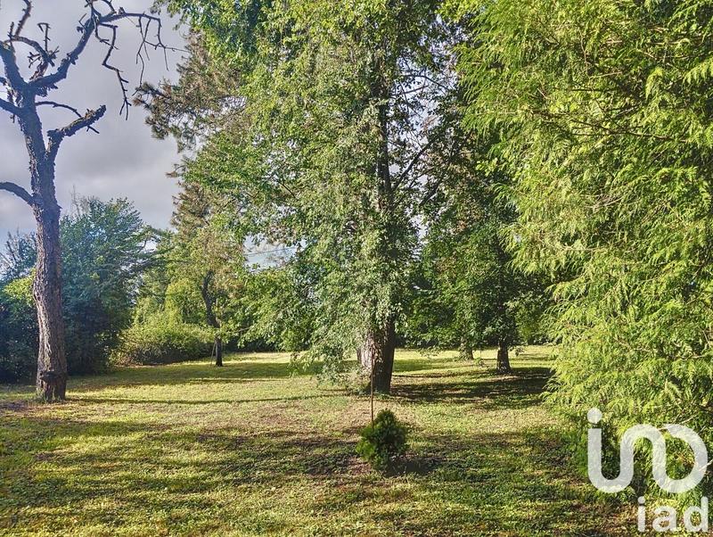 Maison - 241 m² - 10 pièces