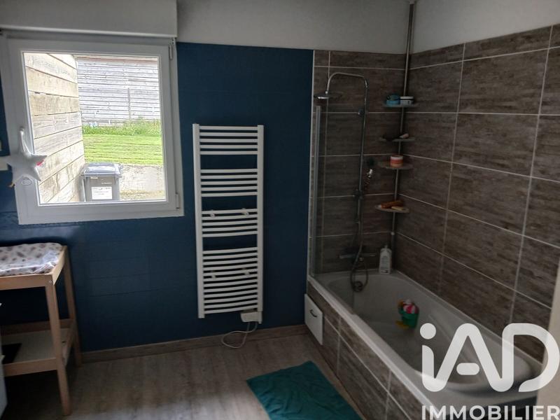 Maison - 240 m² - 8 pièces