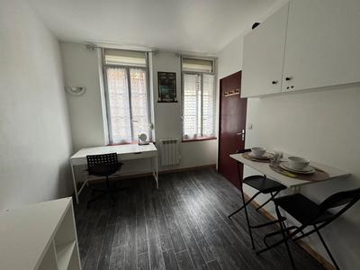 Appartement - 16 m² - 1 pièce