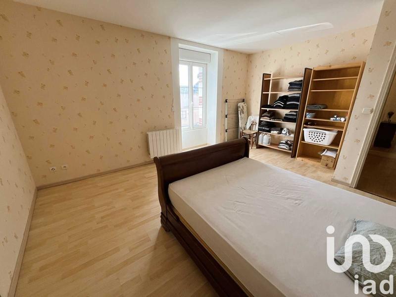 Maison - 182 m² - 6 pièces