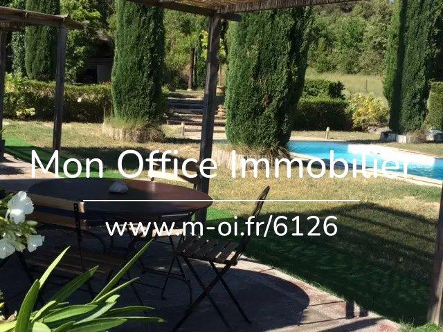 Maison - 168 m² - 6 pièces