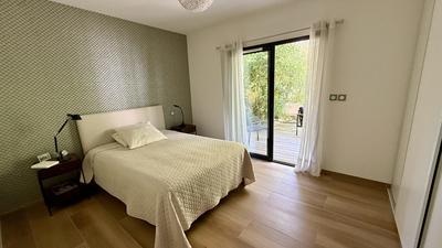 Appartement - 96 m² - 4 pièces