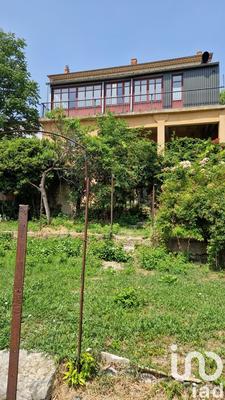 Maison de village - 360 m² - 10 pièces