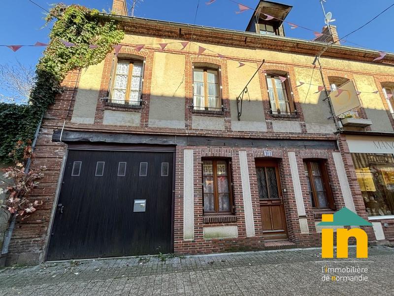 Maison de ville - 106 m² - 4 pièces