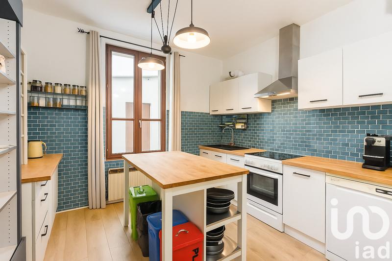 Maison - 90 m² - 4 pièces