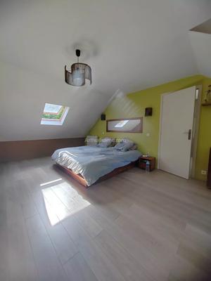 Maison - 163 m² - 7 pièces