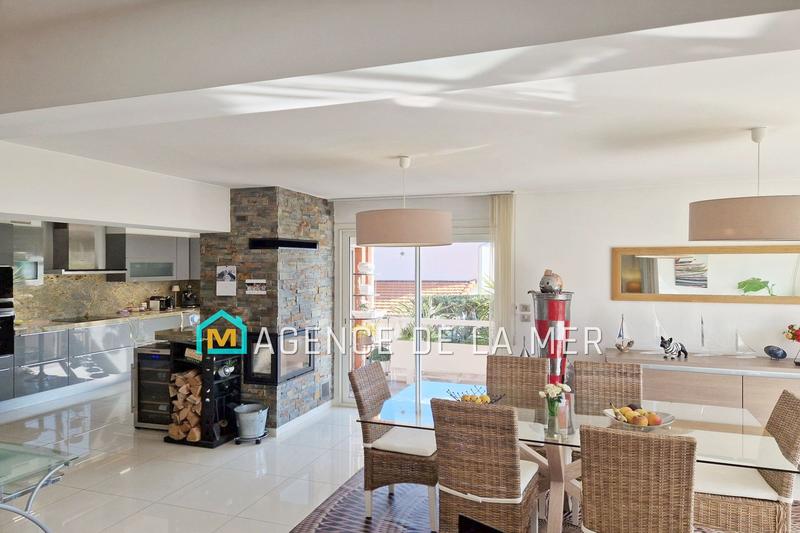 Appartement - 109 m² - 3 pièces