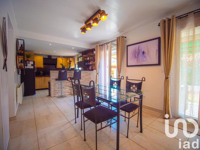 Maison - 138 m² - 10 pièces