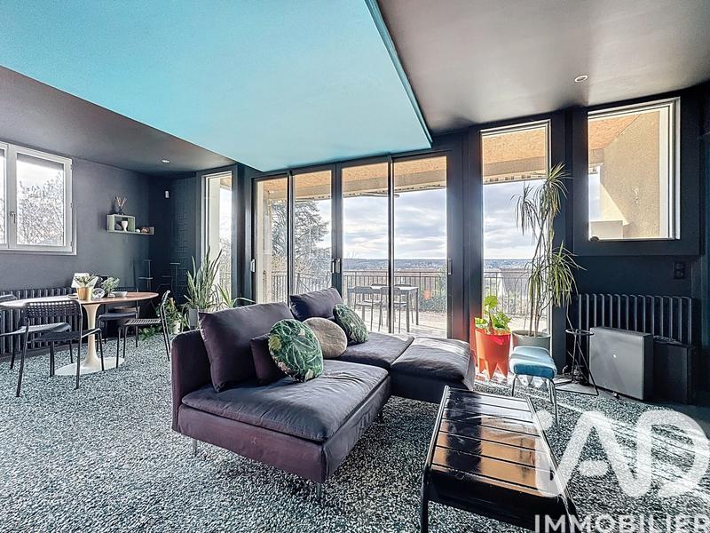 Maison - 168 m² - 5 pièces