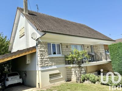 Maison - 147 m² - 6 pièces