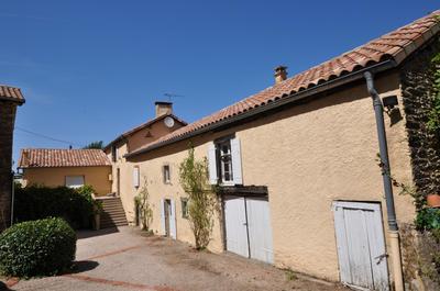 Maison de campagne - 700 m² - 8 pièces