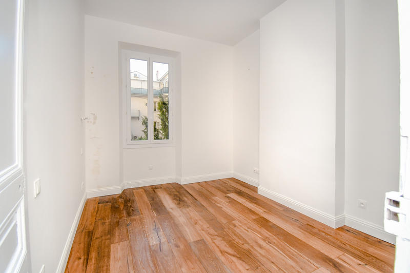 Appartement - 95 m² - 3 pièces