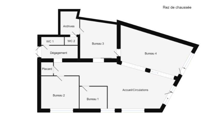 Local commercial - 136 m²